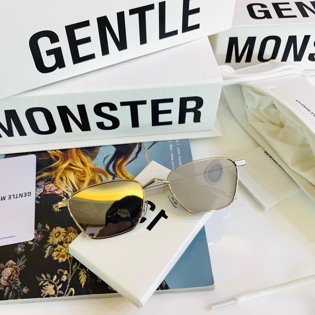 Gentle Monster Men’s Sunglasses ASS650081